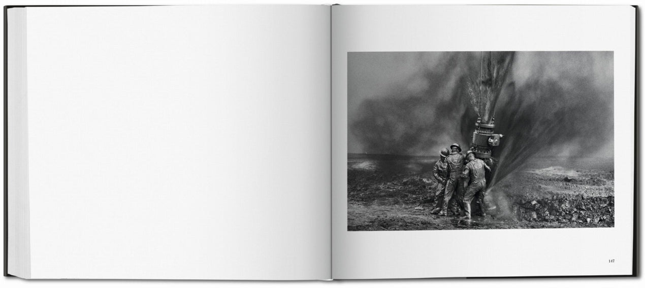 Koweït : un désert en feu — Sebastião Salgado