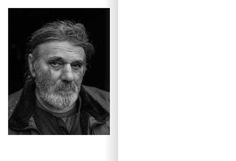 Devil’s Rib — Mateusz Kowalik, Ediciones Posibles, 2023, First Edition