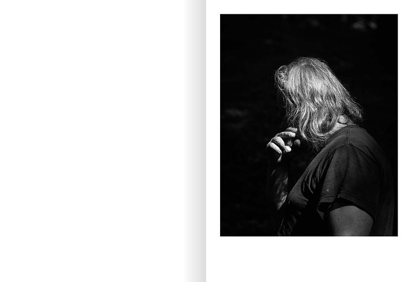 Devil’s Rib — Mateusz Kowalik, Ediciones Posibles, 2023, First Edition