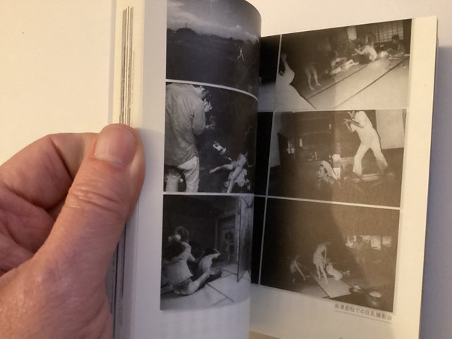 Shashin e no tabi / Photo Trip — Nobuyoshi Araki — Kōbunsha Bunko — 2007