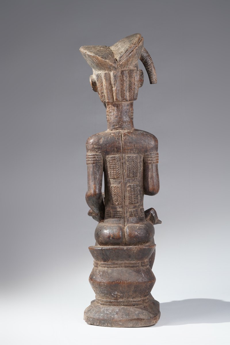 Maternité sous le regard des ancêtres – Baoulé, Côte d'Ivoire