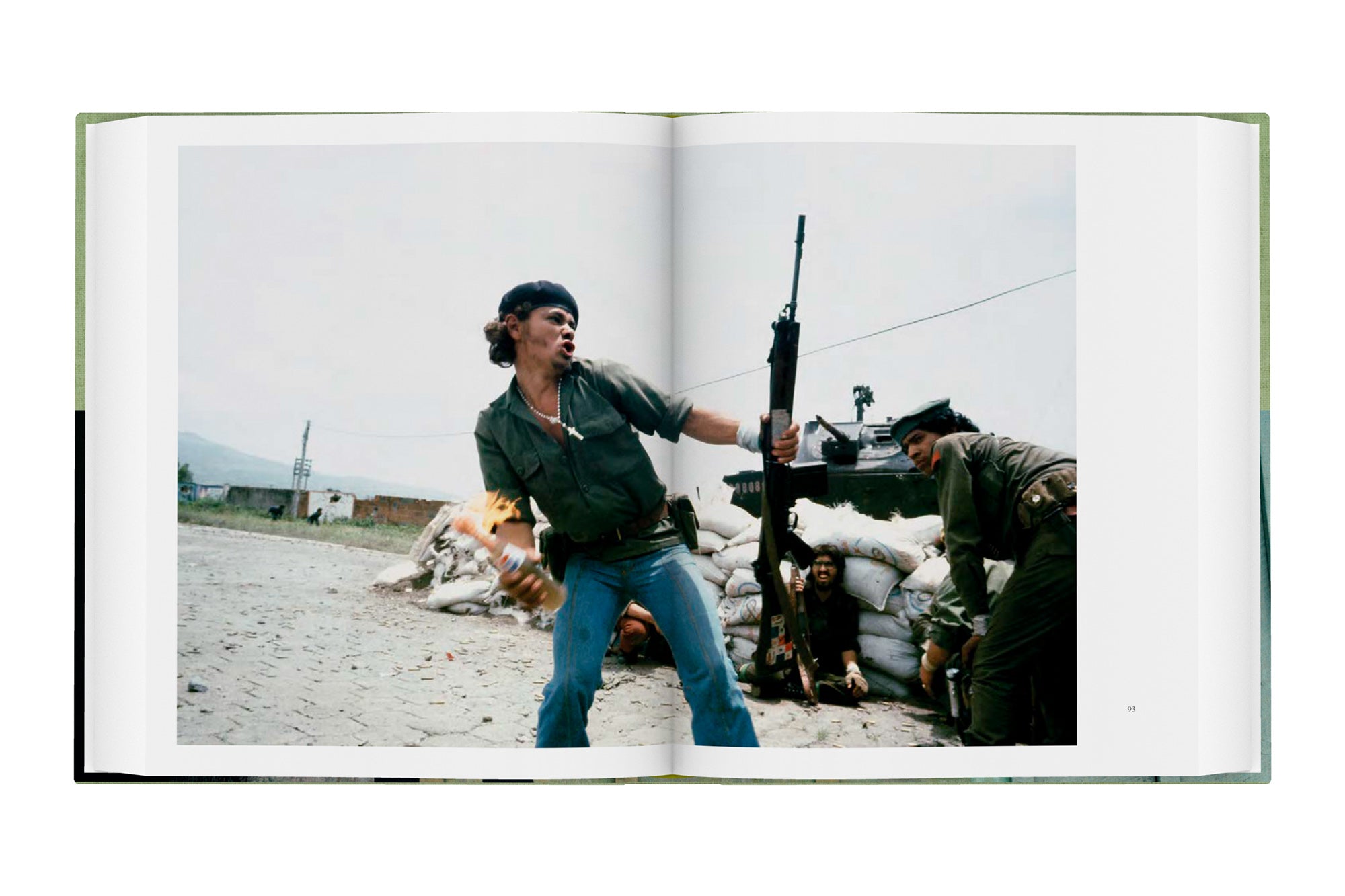 On the Frontline — Susan Meiselas, 2017, Thames & Hudson