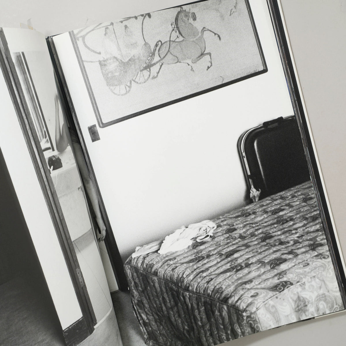 台北 — Taipei — Nobuyoshi Araki — Korinsha Press — 1998