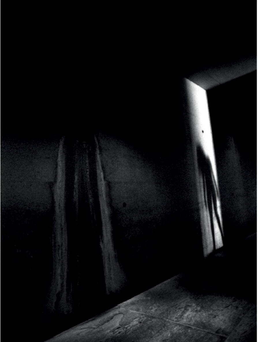 Laetitia Casta — Dominique Issermann (First edition, ATELIER EXB 2011)