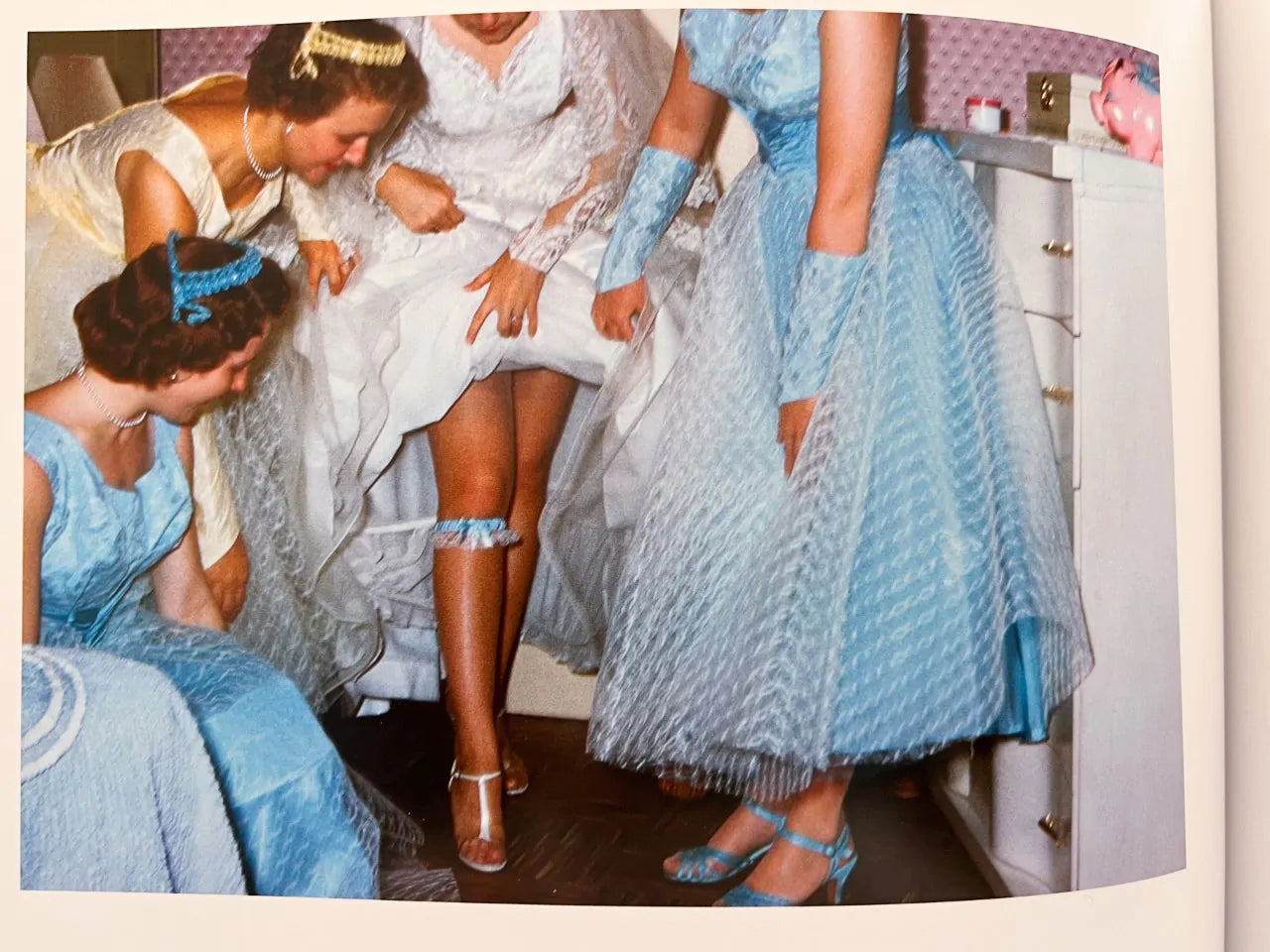 Head’s Up — The Anonymous Project by Lee Shulman, 2022, Limited Edition of 500, Editions Bessard