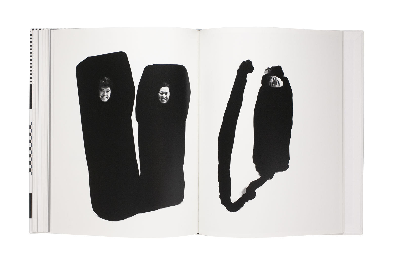 HOMO LUDENS, Masahisa Fukase, AKAAKA, 2025